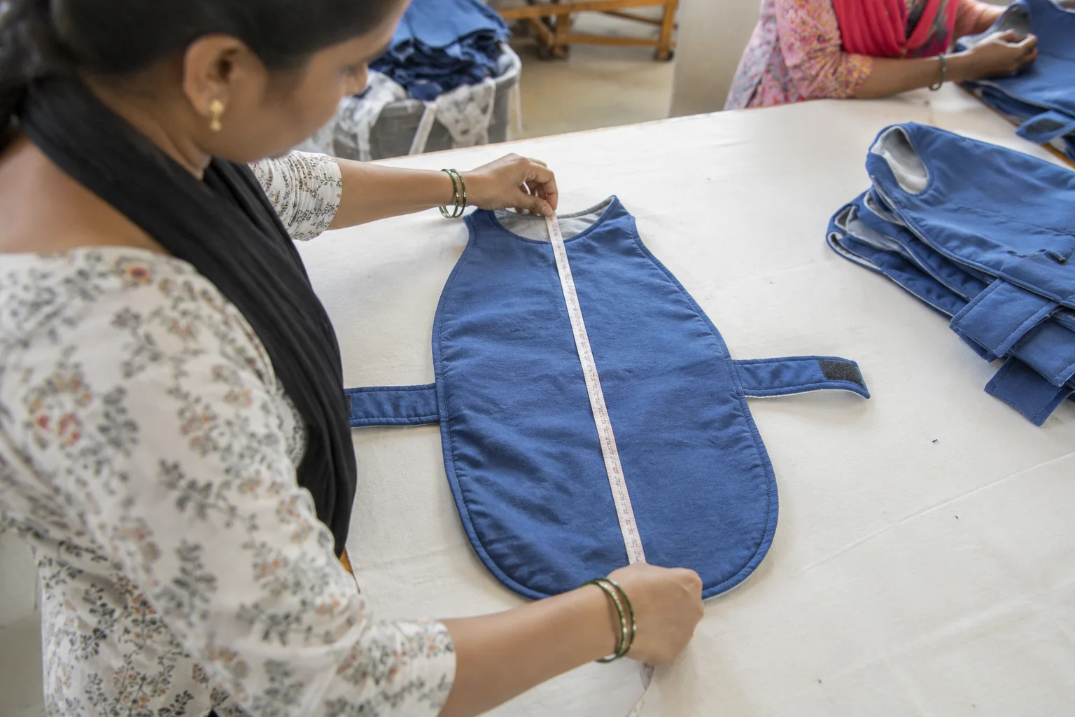centre-back length measurement of a cotton dog coat
